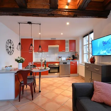 L'elegant De La Petite Venise Apartment *